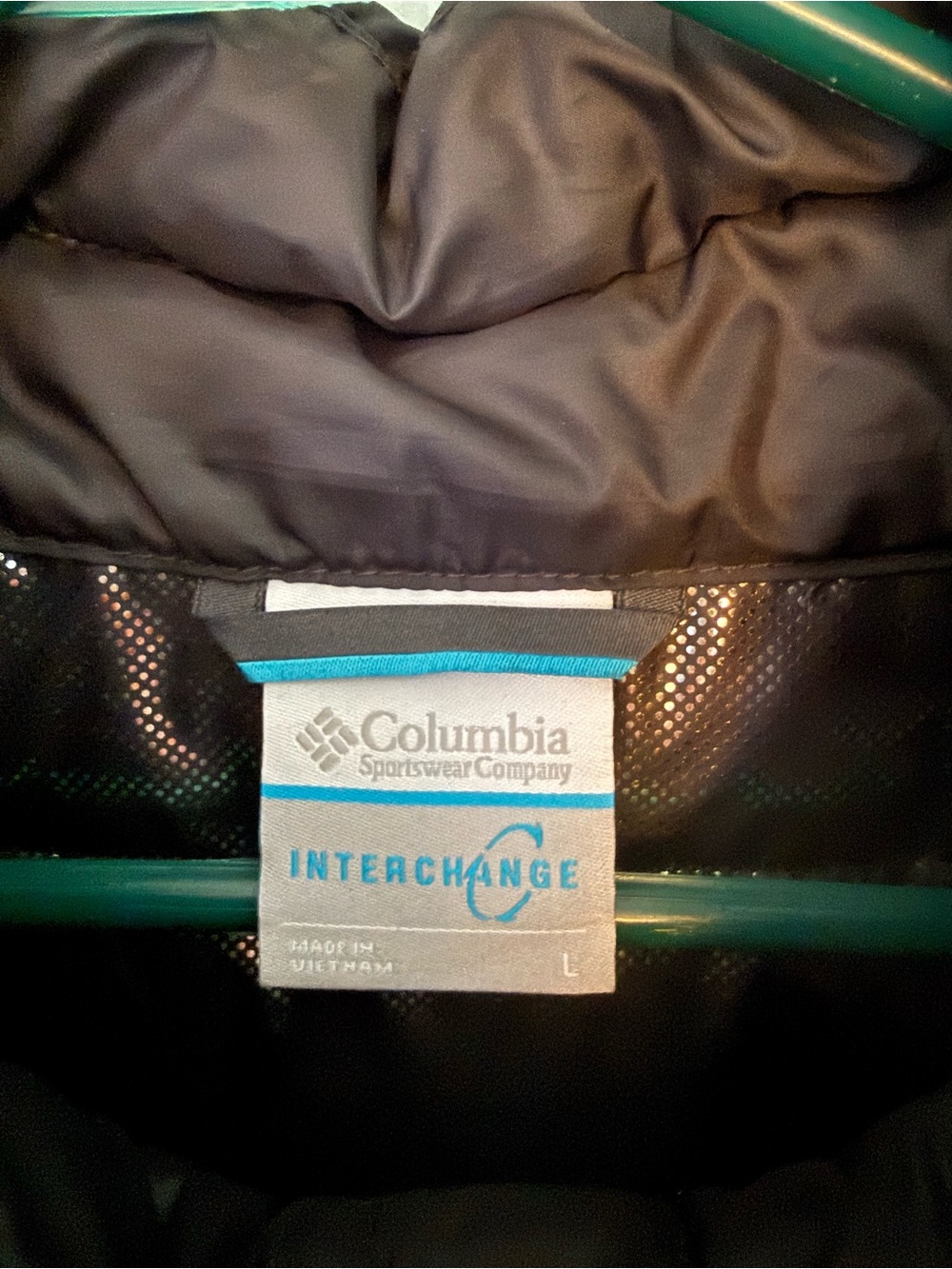 Columbia Men’s Black Two-Layer Puffer Shell Jacket - Picture 7 of 8